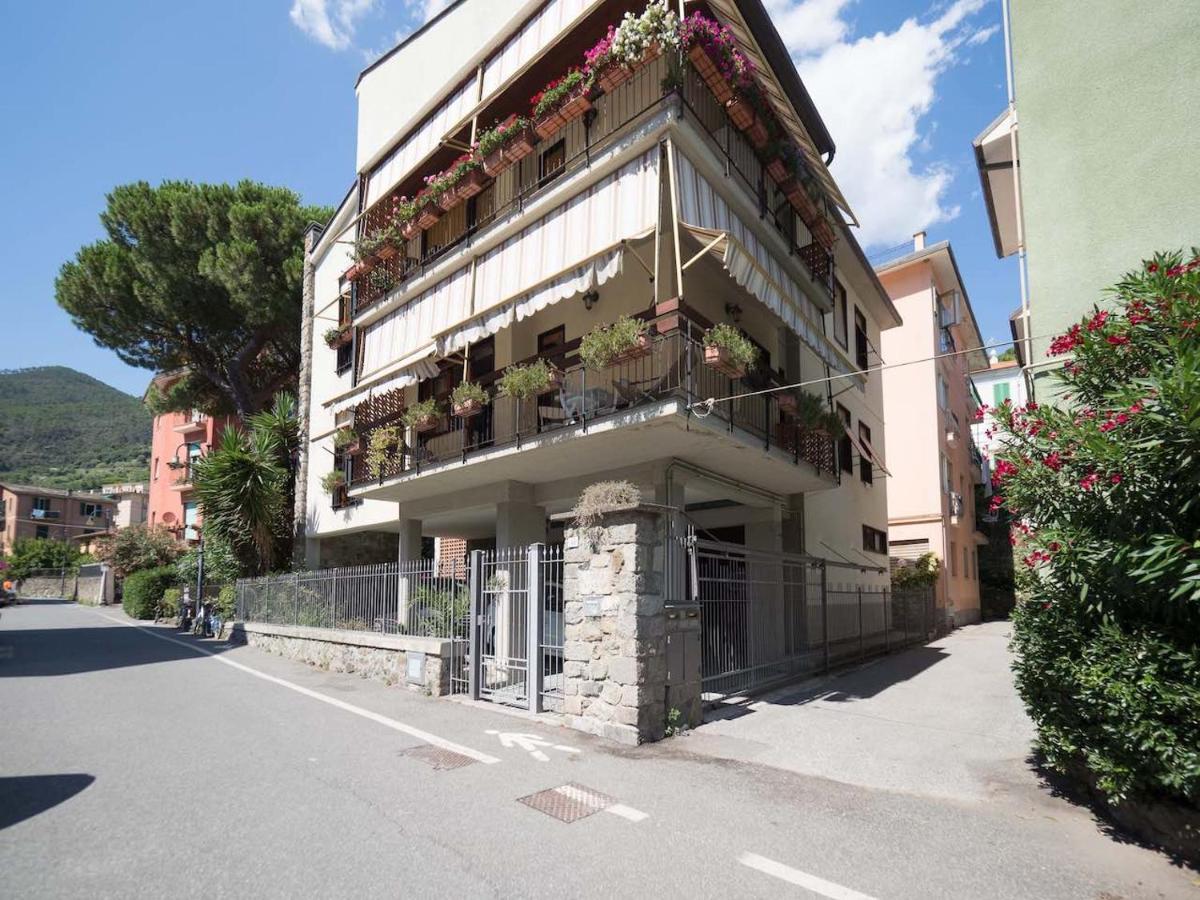 Apartamento Il Giardino Di Ada Ground Floor Studio With Ac And Patio Monterosso al Mare Exterior foto